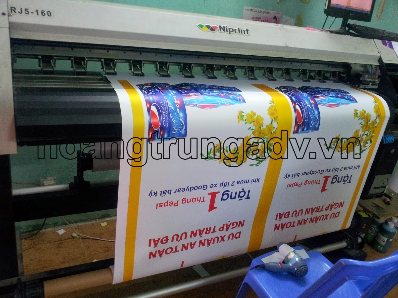In decal standee lấy ngay tại hà nội