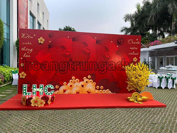 11 mẫu backdrop sân khấu đẹp nhất năm 2020
