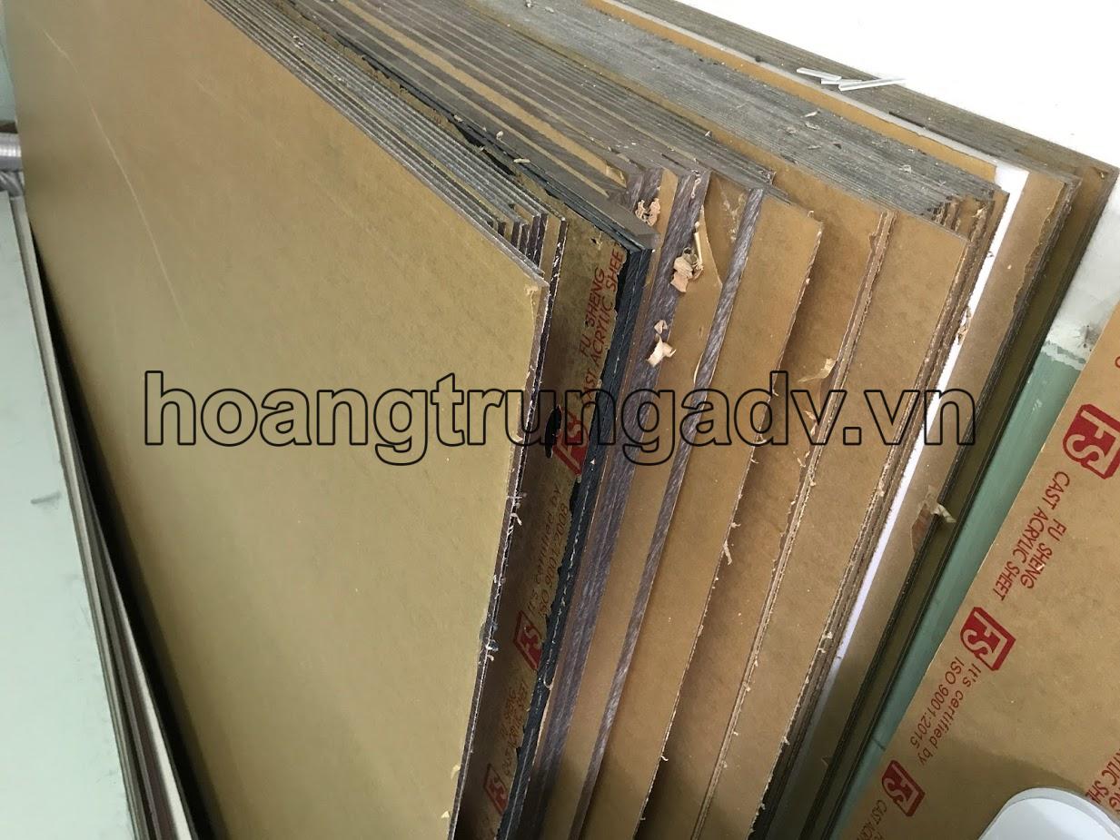 Bán tấm mica trung quốc màu trong giá rẻ tại hà nội