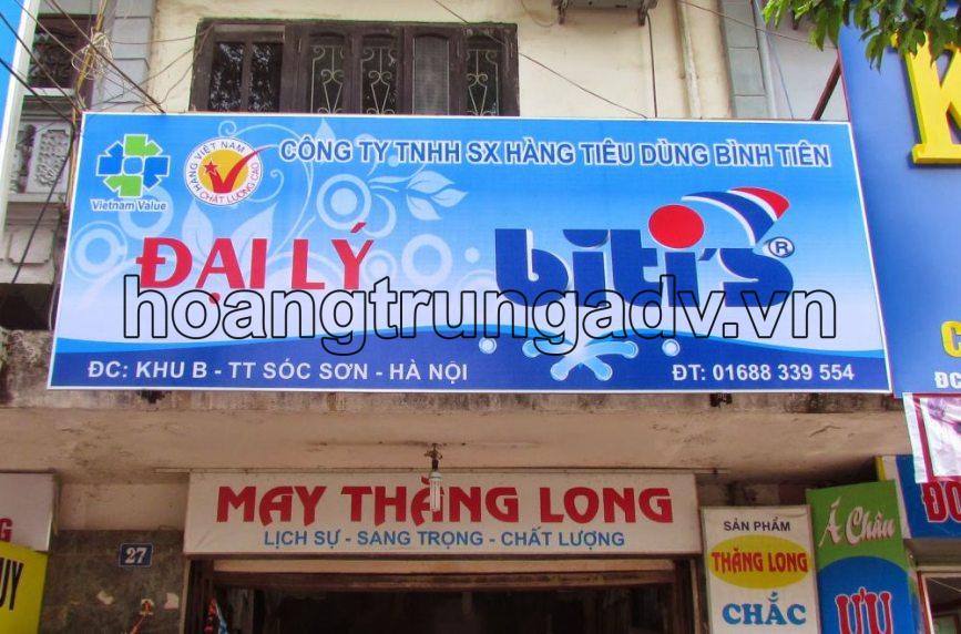Làm biển quảng cáo